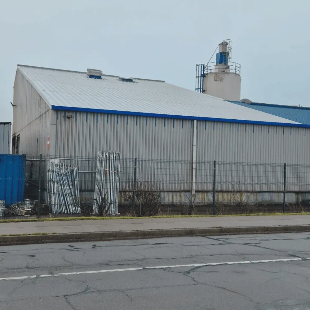 COUVERTURE-Installation-et-renovation-de-toitures-en-tuiles-ardoises-zinc-et-bac-acier_png-3